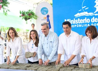 Presidente Luis Abinader da primer picazo para rehabilitación de las calles de la Ciudad Colonial con una inversión de unos RD 5,000 millones