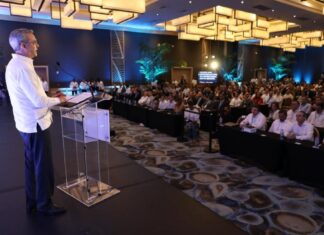 CHICOS: La más importante conferencia de inversión del Caribe llega a República Dominicana