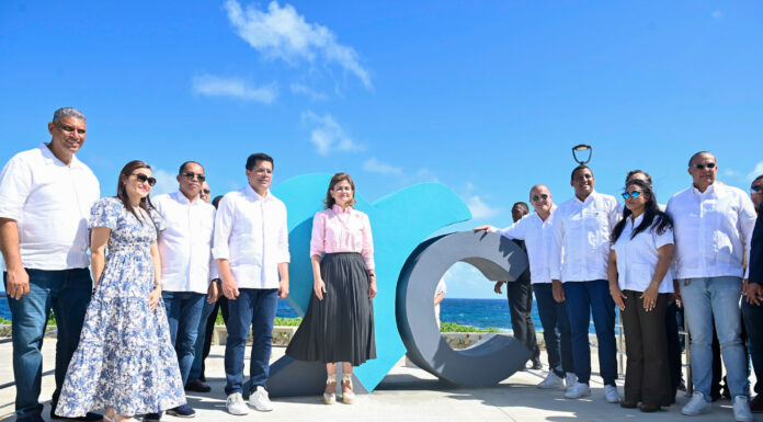 Turismo inaugura malecón de Cabrera con un costo superior a los RD$73 millones