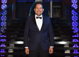 Mr. TOURS presenta el tour oficial del Carnaval Vegano