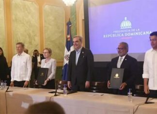 Destacan beneficios de acuerdo de cielos abiertos entre Canadá y RD