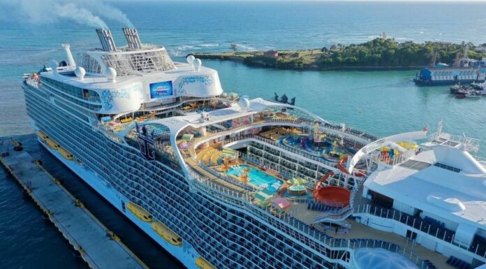 Puerto Plata: Taíno Bay recibe por primera vez tres cruceros al mismo tiempo