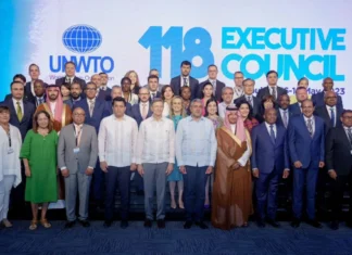 Collado llama a los ministros de turismo de la OMT a buscar solución conjunta al tema del Sargazo