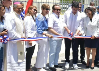 Turismo inaugura centro comunal en Maimón, Puerto Plata