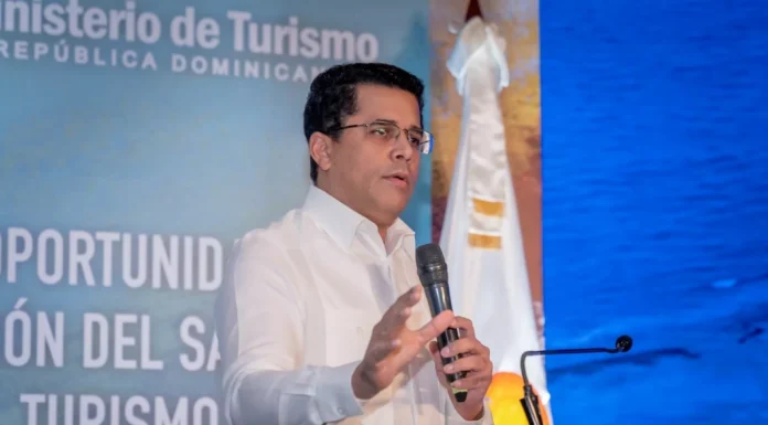 David Collado dice que el turismo en el país sigue fuerte, sólido y creciendo
