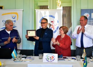 Luis José Chávez pasa la antorcha a María Shaw y presenta principales logros al frente de FIPETUR