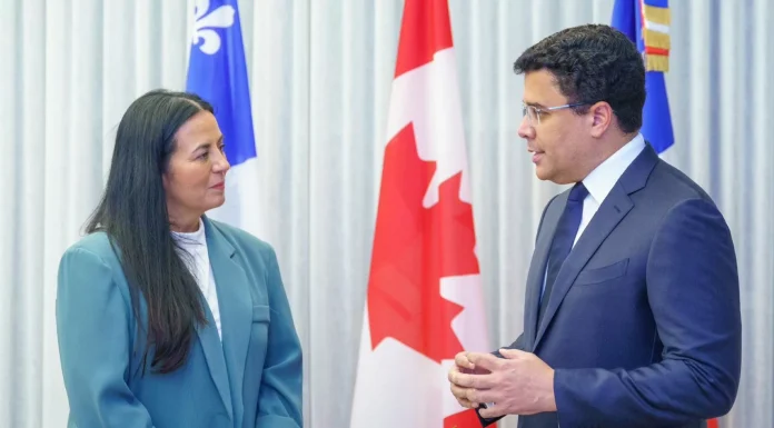 Collado y ministra de Turismo de Canadá estrechan relaciones