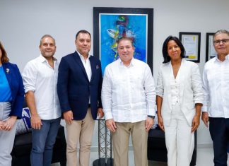 Empresarios de Turquía exponen al IDAC interés de conectar con la aviación civil de RD