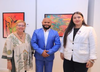 Luis Heredia exalta la belleza caribeña con su exposición artística “El Origen del Todo”