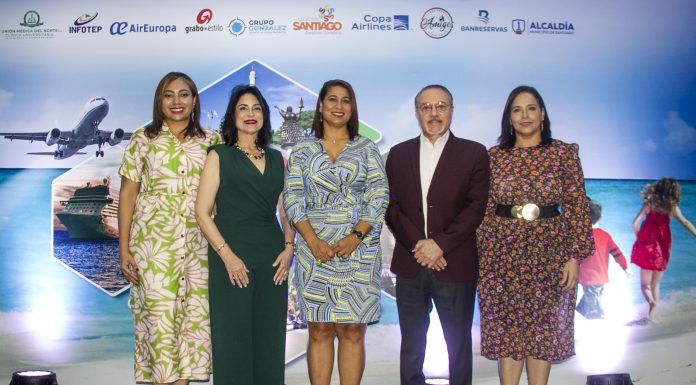 Adompretur analiza los retos y avances del turismo de salud en “ExpoTurismo Santiago 2024”