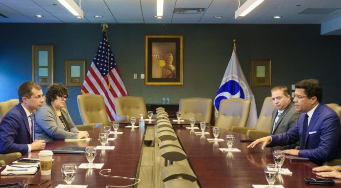 Porcella cita principales beneficios del acuerdo de cielos abiertos con EE.UU en aviación y economía de RD