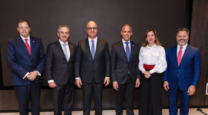 Director del IDAC destaca en Nueva York acuerdo de cielos abiertos como impulso a la aviación y el turismo