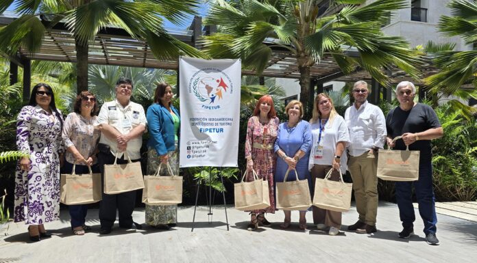 La periodista dominicana Yenny Polanco Lovera fue elegida presidenta de FIPETUR