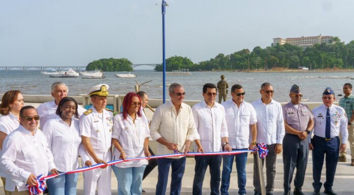 Gobierno impulsa turismo de Samaná con nuevo malecón y otras obras