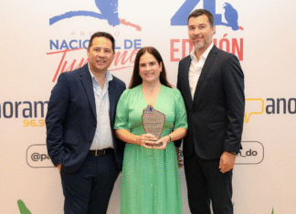 Paradisus Palma Real es galardonado con el Gran Premio al «Hotel del Año» en la cuarta edición del Premio Nacional de Turismo 2025