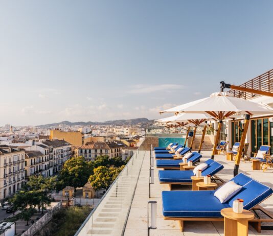 ME MÁLAGA: EL MEDITERRÁNEO MÁS COSMOPOLITA LLEGA AL CORAZÓN DE LA CAPITAL DE LA COSTA DEL SOL