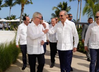 Presidente Luis Abinader encabeza inauguración de nuevos hoteles Secrets Playa Esmeralda y Dreams Playa Esmeralda