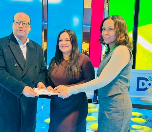 Adompretur y Foro DoMadrid acuerdan impulsar la gastronomía dominicana en España