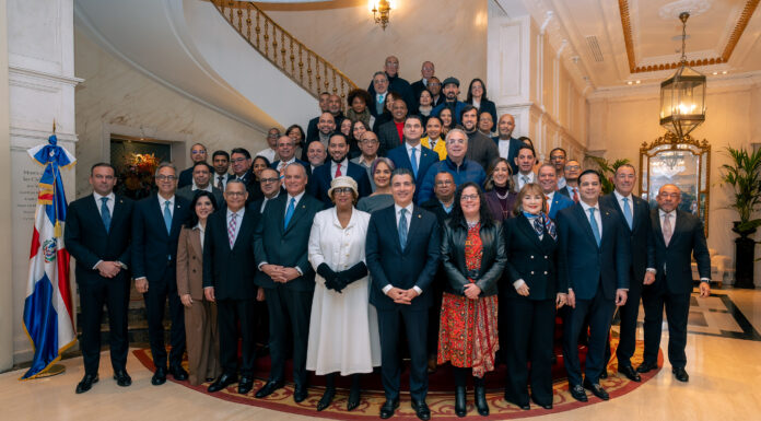 Banco Popular cierra 2025 con US$1,900 millones en cartera turística, consolidando su liderazgo en el sector