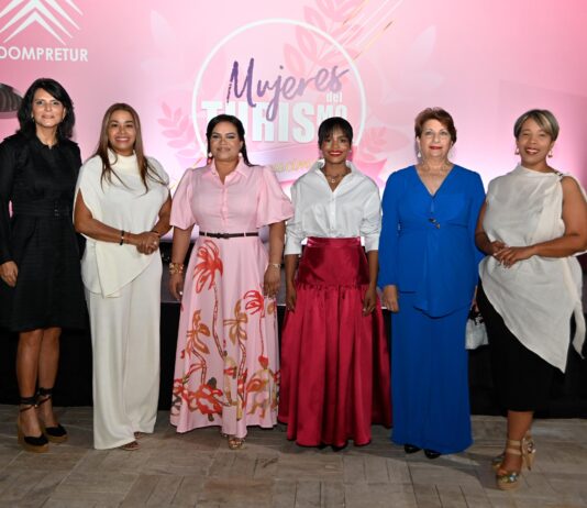 Adompretur galardona a cinco líderes indiscutibles que impulsan el desarrollo del turismo dominicano