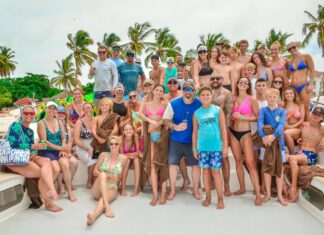 Punta Cana celebra el atardecer con Sunset Catamarán, una experiencia inolvidable en el mar Caribe