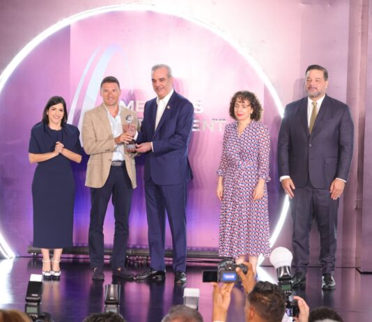 Iberostar recibe reconocimiento por su liderazgo en sostenibilidad e inversión responsable en República Dominicana