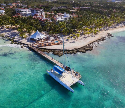 Viva Resorts acerca su experiencia en Bayahibe a operadores turísticos locales