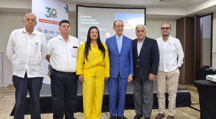 Adompretur reúne a periodistas en foro internacional sobre turismo